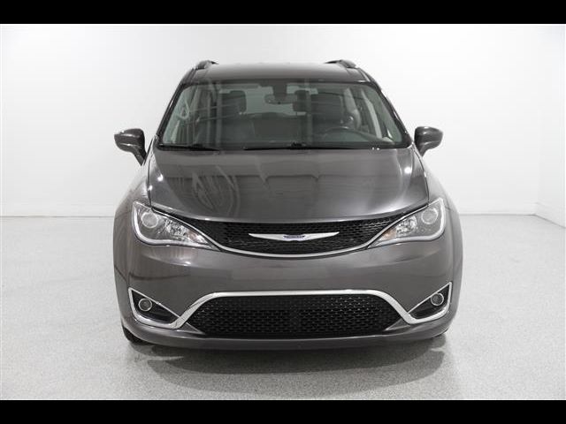 2020 Chrysler Pacifica Touring-L