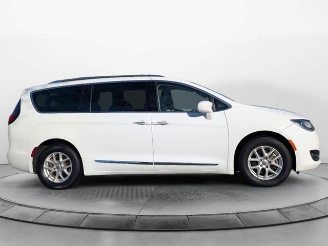 2020 Chrysler Pacifica Touring-L