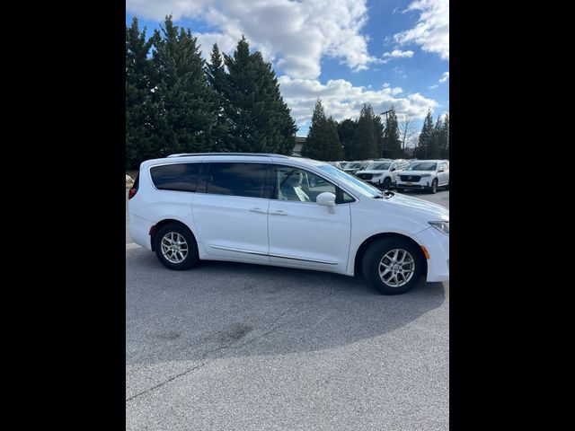 2020 Chrysler Pacifica Touring-L