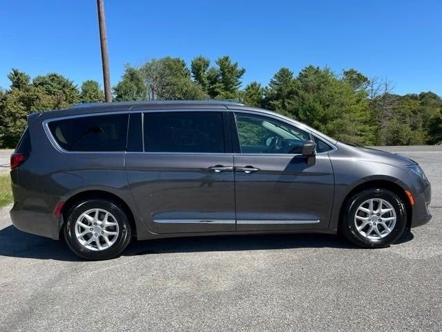 2020 Chrysler Pacifica Touring-L