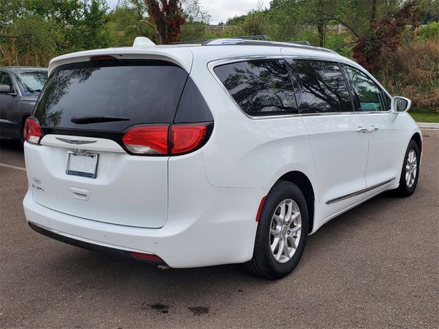 2020 Chrysler Pacifica Touring-L