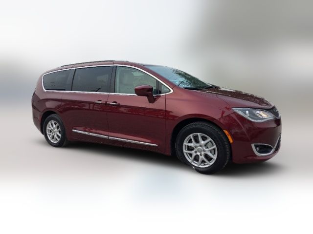 2020 Chrysler Pacifica Touring-L