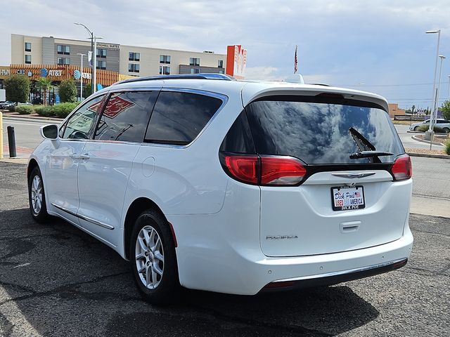 2020 Chrysler Pacifica Touring-L