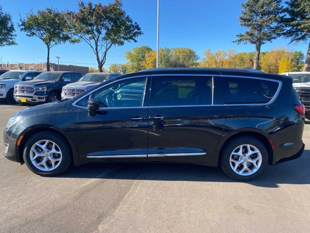 2020 Chrysler Pacifica Touring-L 35th Anniversary