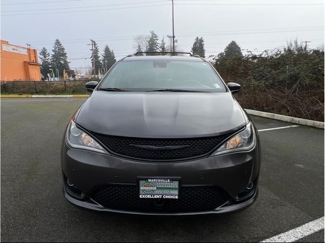 2020 Chrysler Pacifica Touring-L 35th Anniversary