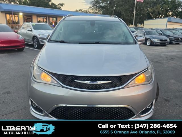 2020 Chrysler Pacifica Touring-L