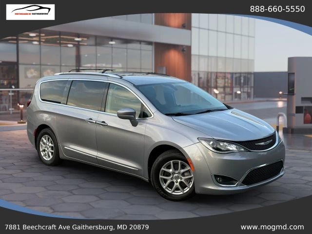 2020 Chrysler Pacifica Touring-L