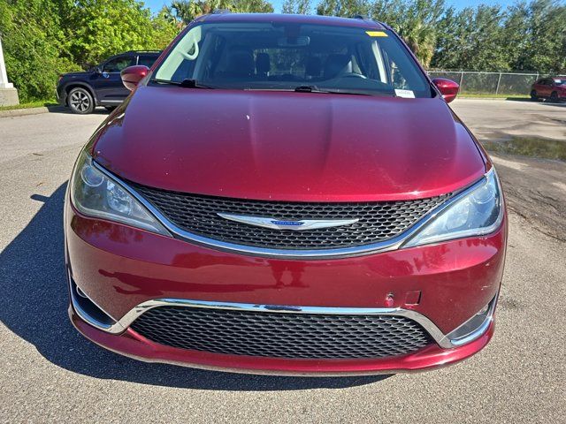 2020 Chrysler Pacifica Touring-L Plus