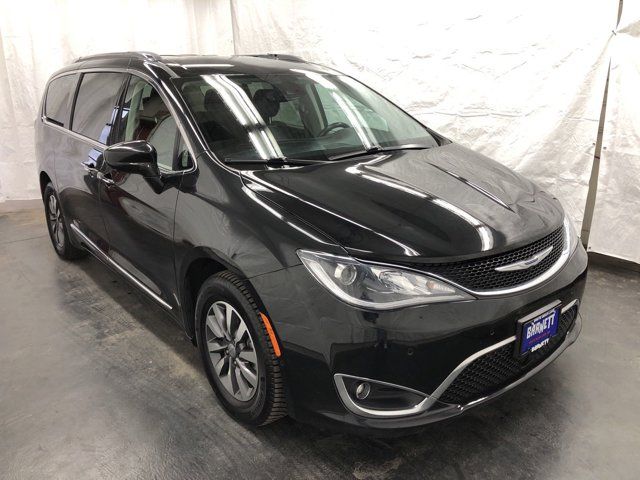 2020 Chrysler Pacifica Touring-L Plus