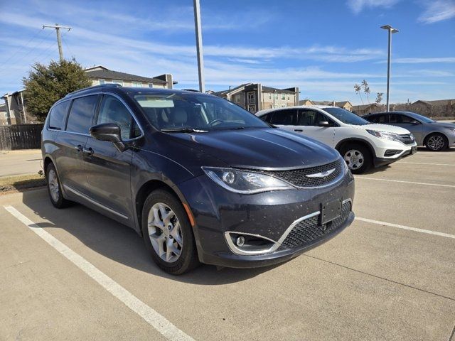 2020 Chrysler Pacifica Touring-L Plus