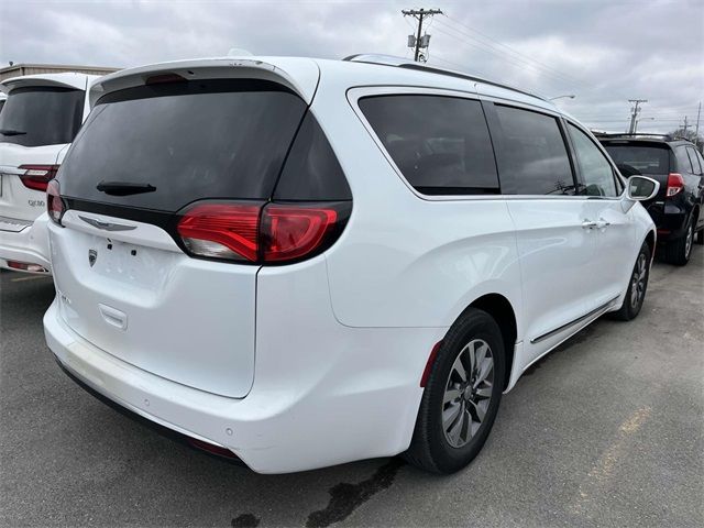 2020 Chrysler Pacifica Touring-L Plus