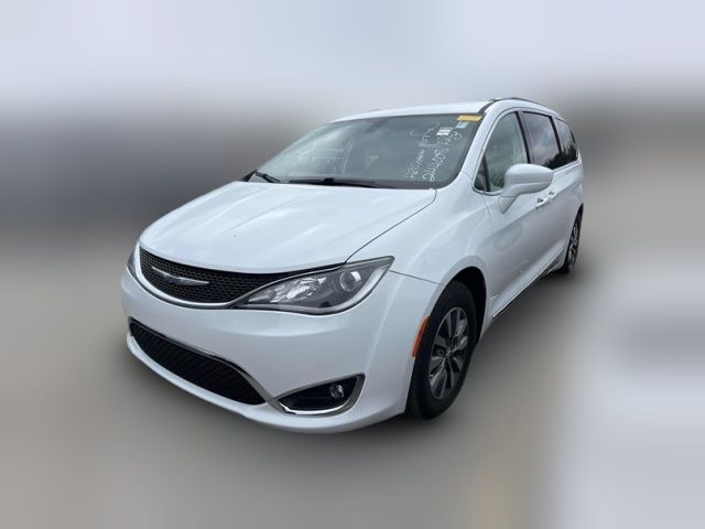 2020 Chrysler Pacifica Touring-L Plus