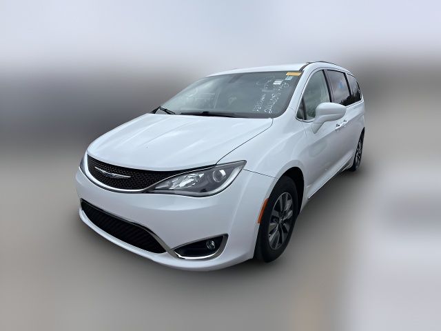 2020 Chrysler Pacifica Touring-L Plus