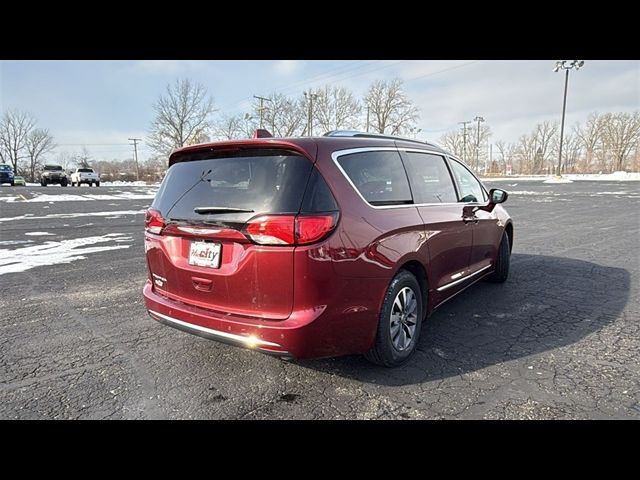 2020 Chrysler Pacifica Touring-L Plus