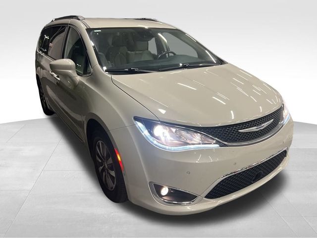 2020 Chrysler Pacifica Touring-L Plus