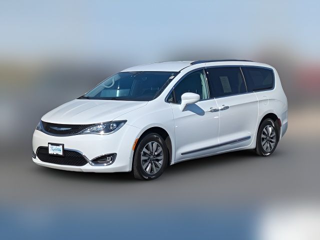 2020 Chrysler Pacifica Touring-L Plus