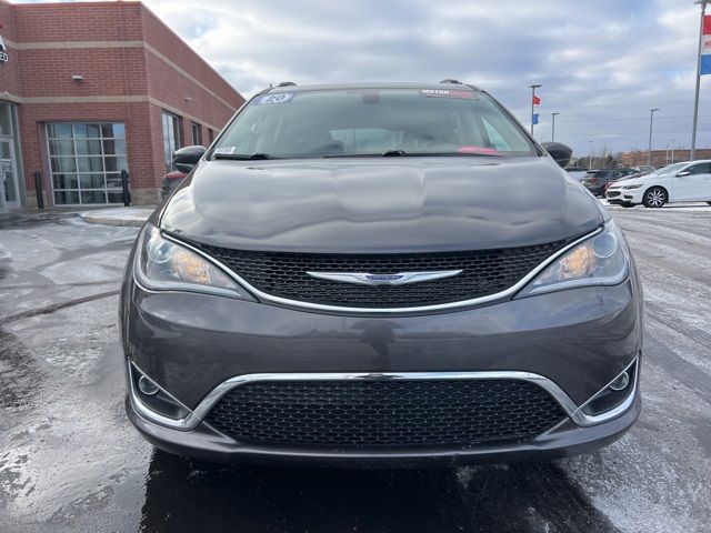 2020 Chrysler Pacifica Touring-L Plus