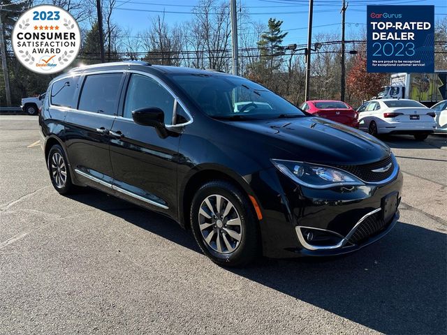 2020 Chrysler Pacifica Touring-L Plus