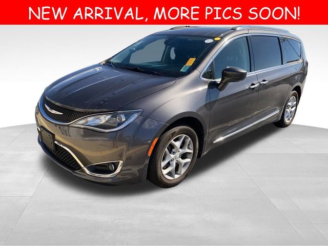 2020 Chrysler Pacifica Touring-L Plus