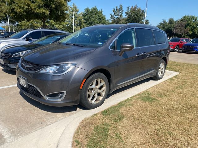 2020 Chrysler Pacifica Touring-L Plus