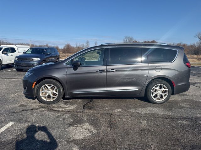 2020 Chrysler Pacifica Touring-L Plus