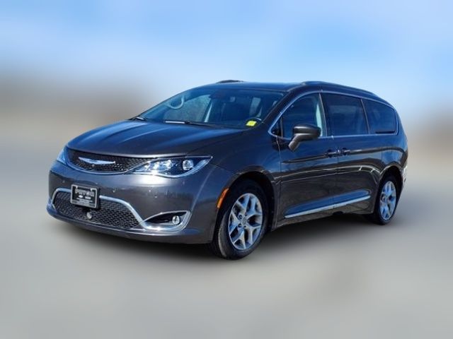 2020 Chrysler Pacifica Touring-L Plus