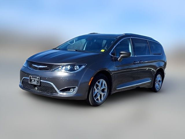 2020 Chrysler Pacifica Touring-L Plus