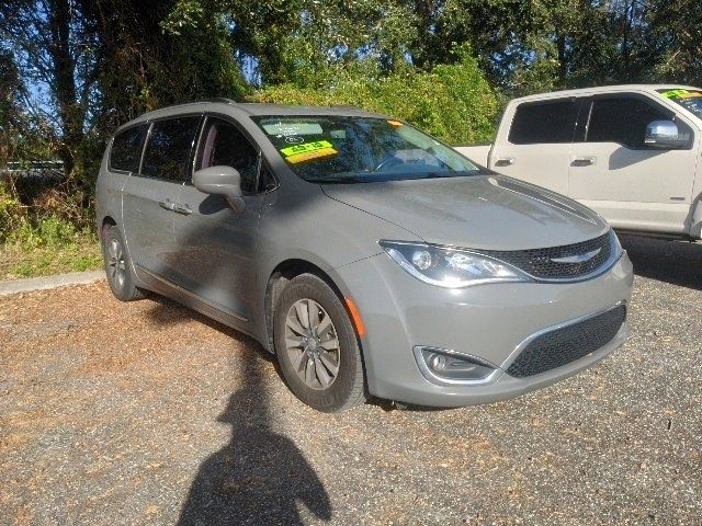 2020 Chrysler Pacifica Touring-L Plus