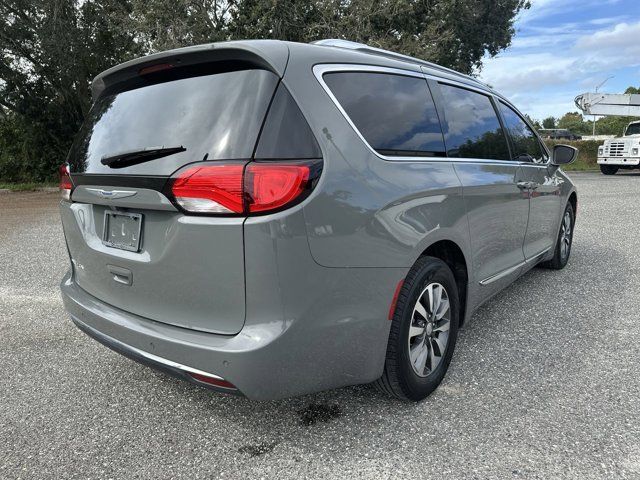 2020 Chrysler Pacifica Touring-L Plus