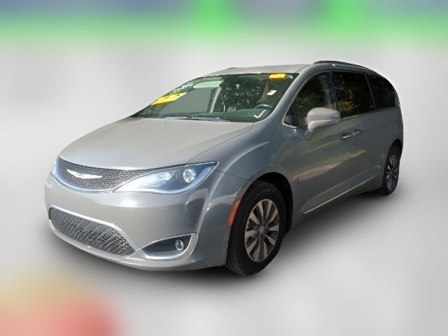 2020 Chrysler Pacifica Touring-L Plus