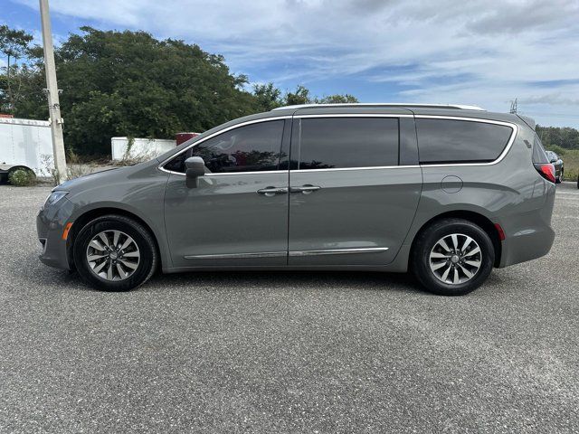 2020 Chrysler Pacifica Touring-L Plus