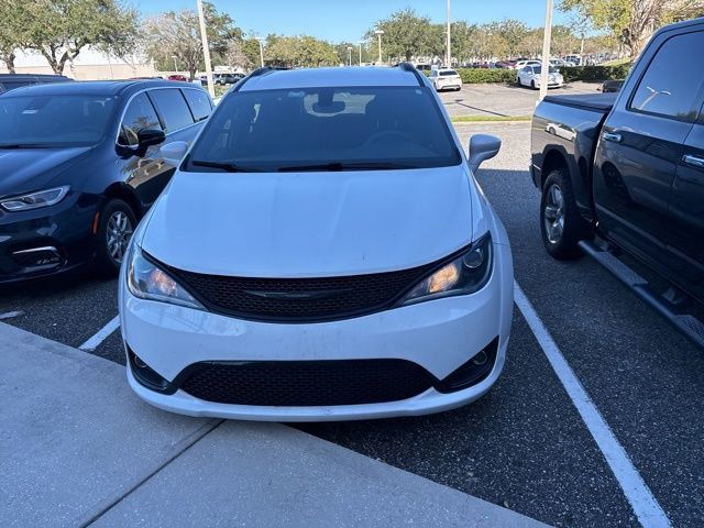 2020 Chrysler Pacifica Touring-L Plus