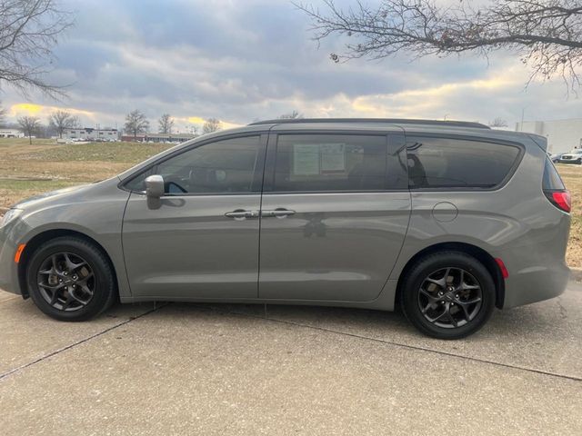 2020 Chrysler Pacifica Touring-L Plus