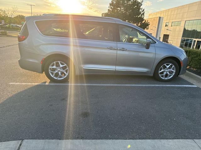 2020 Chrysler Pacifica Touring-L Plus