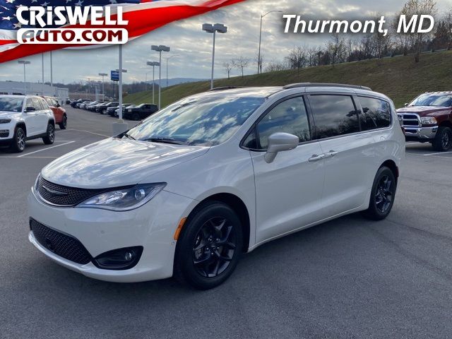 2020 Chrysler Pacifica Touring-L Plus