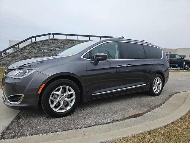 2020 Chrysler Pacifica Touring-L Plus