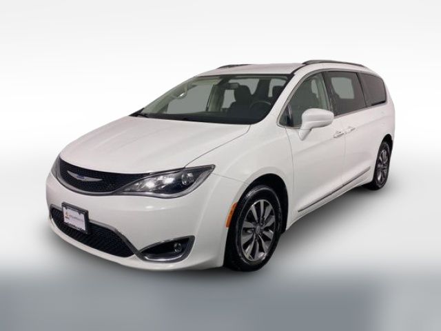 2020 Chrysler Pacifica Touring-L Plus