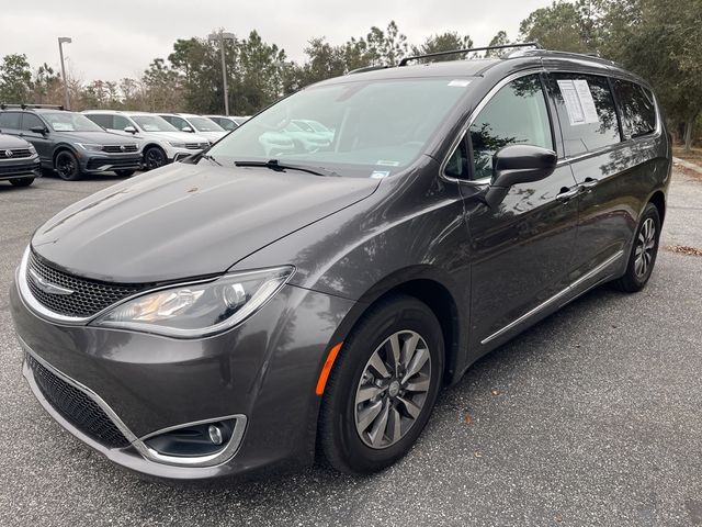 2020 Chrysler Pacifica Touring-L Plus