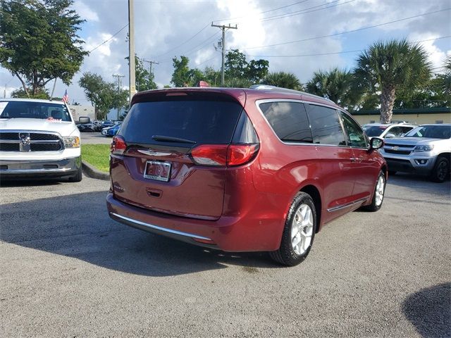 2020 Chrysler Pacifica Touring-L Plus