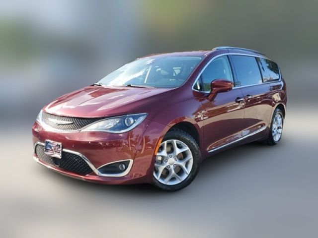 2020 Chrysler Pacifica Touring-L Plus