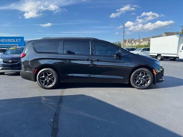 2020 Chrysler Pacifica Touring-L Plus