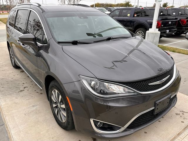 2020 Chrysler Pacifica Touring-L Plus