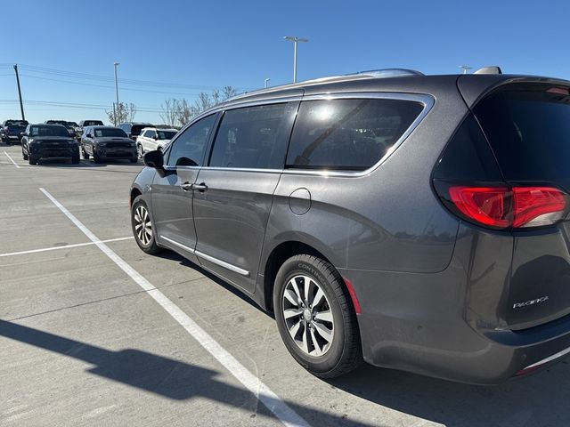 2020 Chrysler Pacifica Touring-L Plus