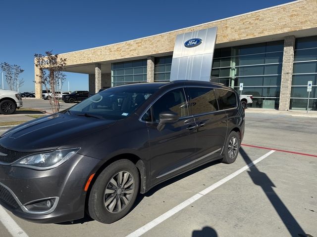 2020 Chrysler Pacifica Touring-L Plus