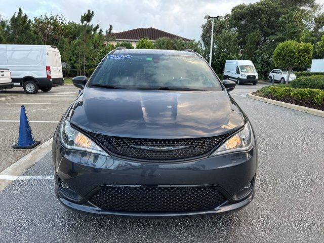 2020 Chrysler Pacifica Touring-L Plus