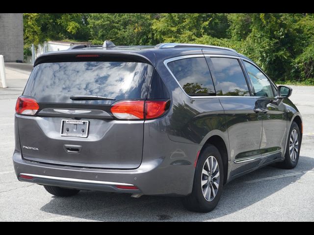 2020 Chrysler Pacifica Touring-L Plus