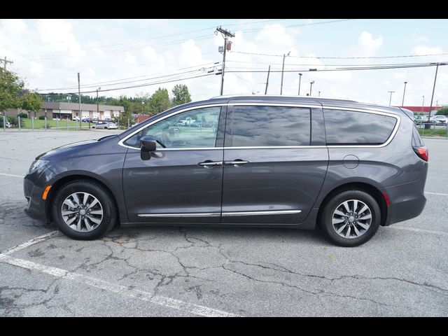 2020 Chrysler Pacifica Touring-L Plus