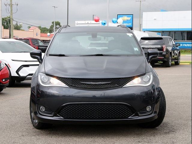 2020 Chrysler Pacifica Touring-L Plus