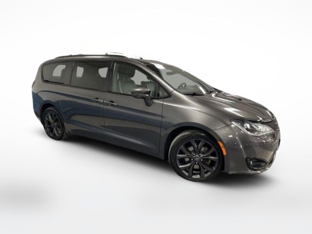 2020 Chrysler Pacifica Touring-L Plus 35th Anniversary