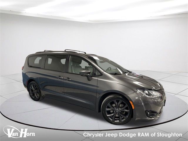 2020 Chrysler Pacifica Touring-L Plus 35th Anniversary